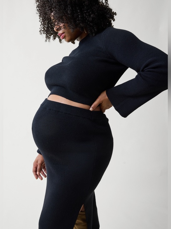 Ingrid & Isabel Dresses & Skirts - Ingrid & Isabel Mix + Mingle Black Maternity Sweater Midi Skirt Set XL NWT